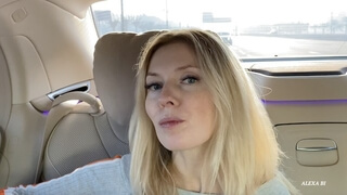 Милфа соблазнила водителя убера и пригласила его домой, чтобы потрахаться