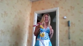 Блондинка