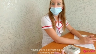 Похотливая докторша за 30 захотела чтобы пациент поимел её на столе