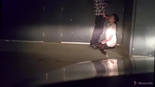 Моя крошка публично пьет мочу маленькая пикси одетая классная шлюха суб жена