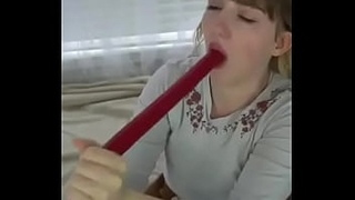 Самая глубокая минетчица в мире