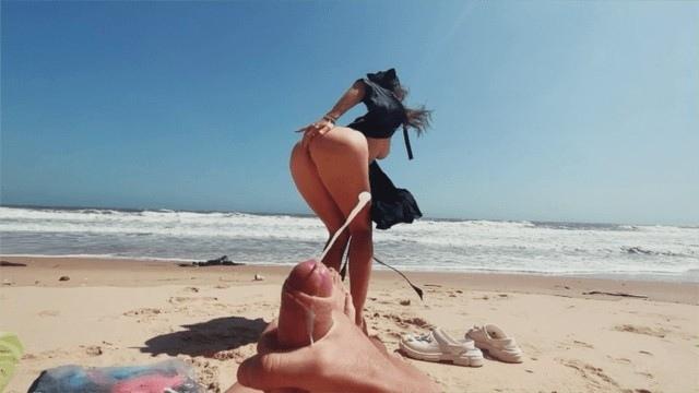 Teen Girl Public Masturbates on a Nude Beach, caresses Feet, and Guy jerks off Dick and Cums